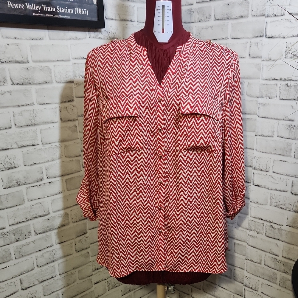 zac & rachel Red Chevron Print Blouse